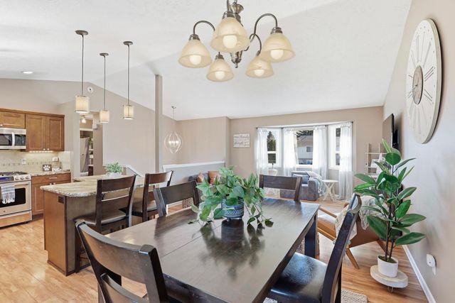 5607 N Malta St, Newman Lake, WA 99205