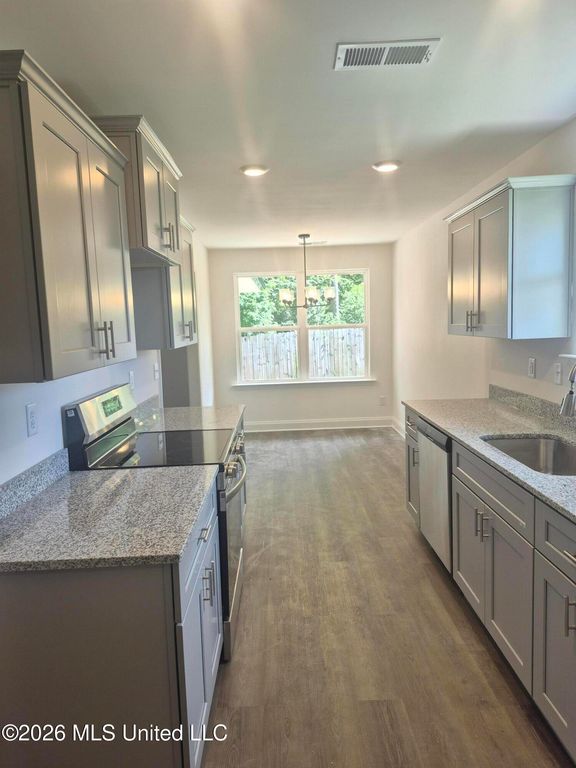 7745 Ferndale Drive, Olive Branch, MS 38654 — photo 4