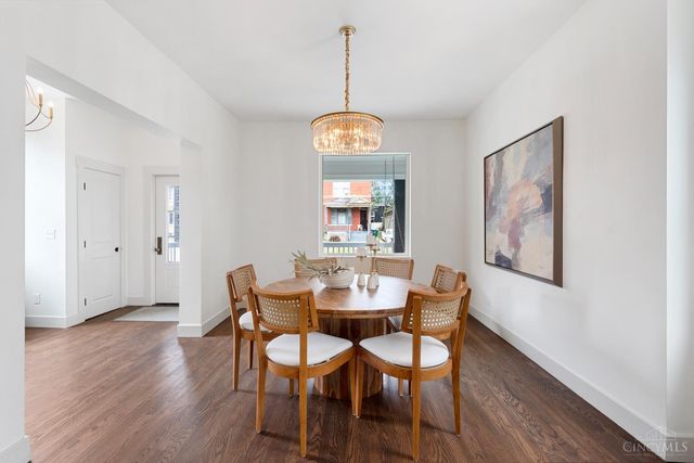 1613 Dexter Avenue, Cincinnati, OH 45206