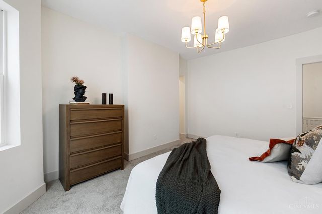 1613 Dexter Avenue, Cincinnati, OH 45206