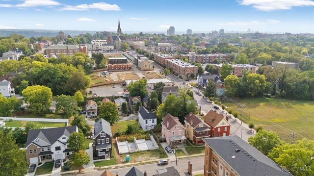 1613 Dexter Avenue, Cincinnati, OH 45206