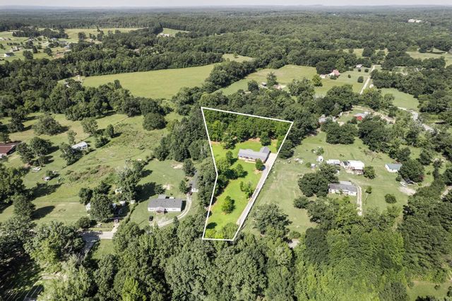 1503 Raper Rd., Benton, AR 72015