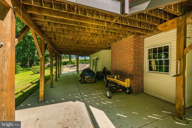 7921 GOODHURST DR, Gaithersburg, MD 20882