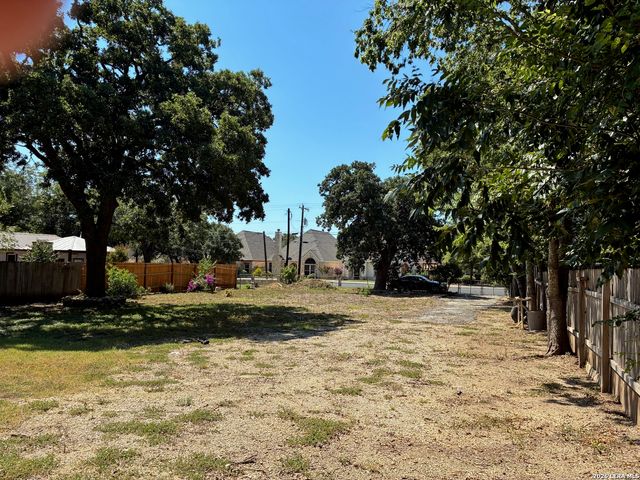 314 E Bandera, Boerne, TX 78006