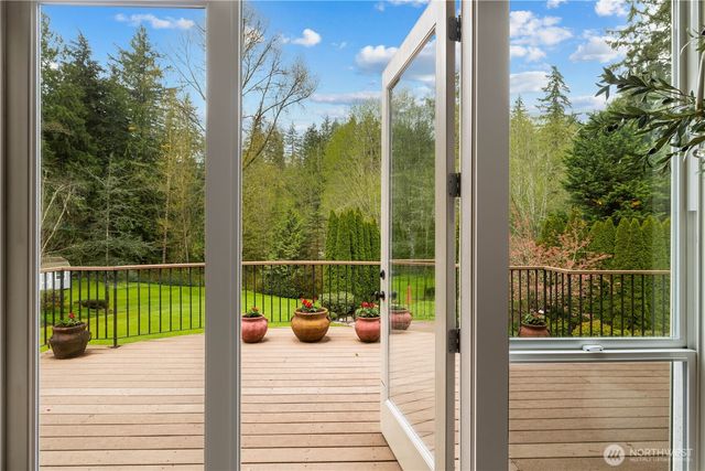 4727 NE Rova Road, Poulsbo, WA 98370