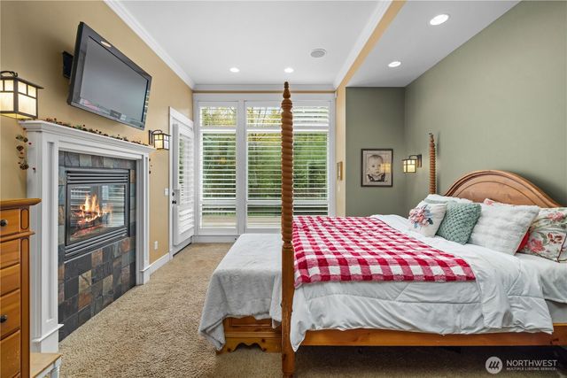 4727 NE Rova Road, Poulsbo, WA 98370