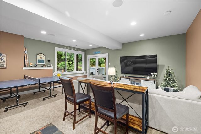 4727 NE Rova Road, Poulsbo, WA 98370