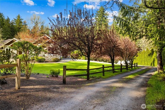 4727 NE Rova Road, Poulsbo, WA 98370