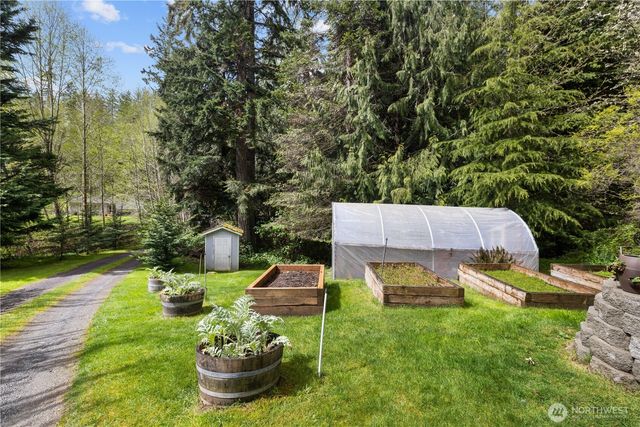 4727 NE Rova Road, Poulsbo, WA 98370