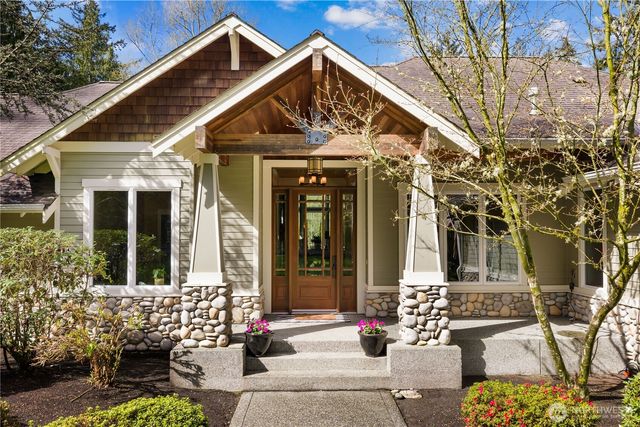 4727 NE Rova Road, Poulsbo, WA 98370