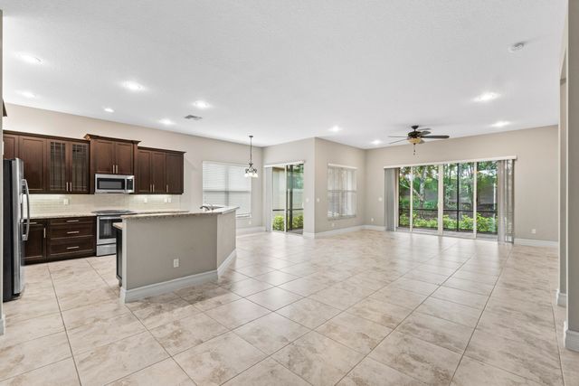 12455 Laguna Valley Terrace, Boynton Beach, FL 33473