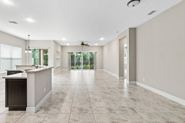 12455 Laguna Valley Terrace, Boynton Beach, FL 33473