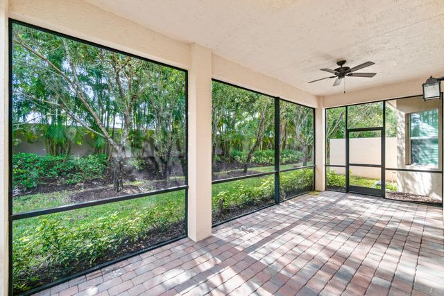 12455 Laguna Valley Terrace, Boynton Beach, FL 33473