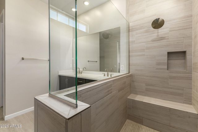 5022 E HARTFORD Avenue, Scottsdale, AZ 85254