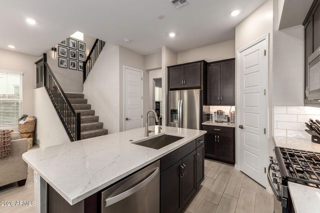 5022 E HARTFORD Avenue, Scottsdale, AZ 85254