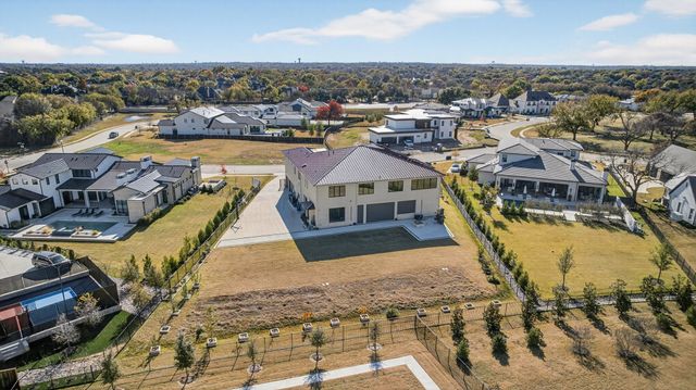 712 Crescent Heights, Southlake, TX 76092