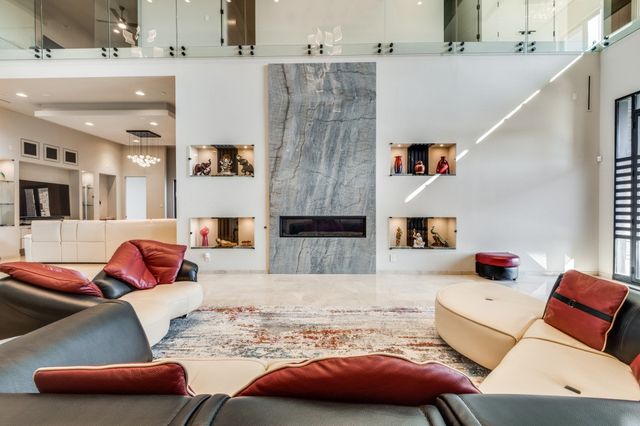 712 Crescent Heights, Southlake, TX 76092