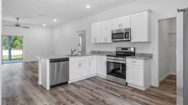 548 OWENS LANE, Umatilla, FL 32784