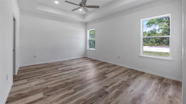 548 OWENS LANE, Umatilla, FL 32784