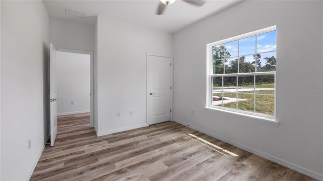 548 OWENS LANE, Umatilla, FL 32784