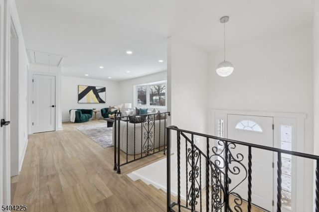 512 N Lake Shore Dr, West Milford Twp., NJ 07421