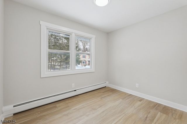 512 N Lake Shore Dr, West Milford Twp., NJ 07421