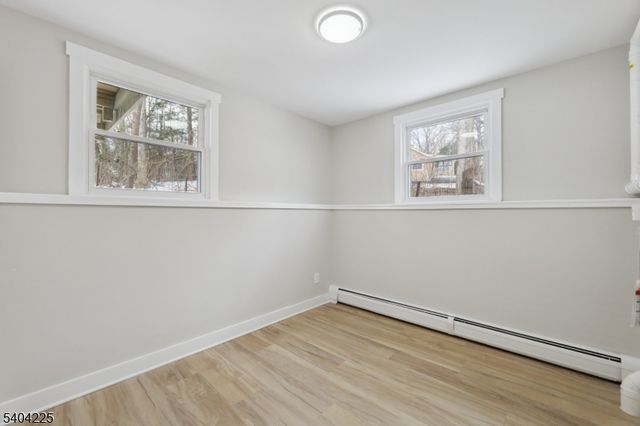 512 N Lake Shore Dr, West Milford Twp., NJ 07421