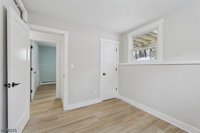 512 N Lake Shore Dr, West Milford Twp., NJ 07421