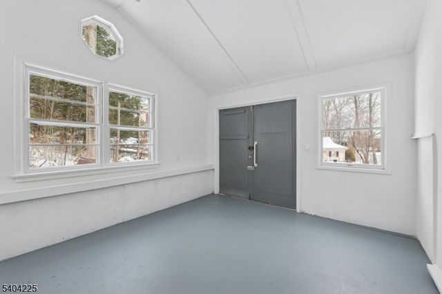 512 N Lake Shore Dr, West Milford Twp., NJ 07421