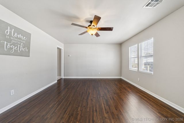 532 Loop Drive, Sand Springs, OK 74063