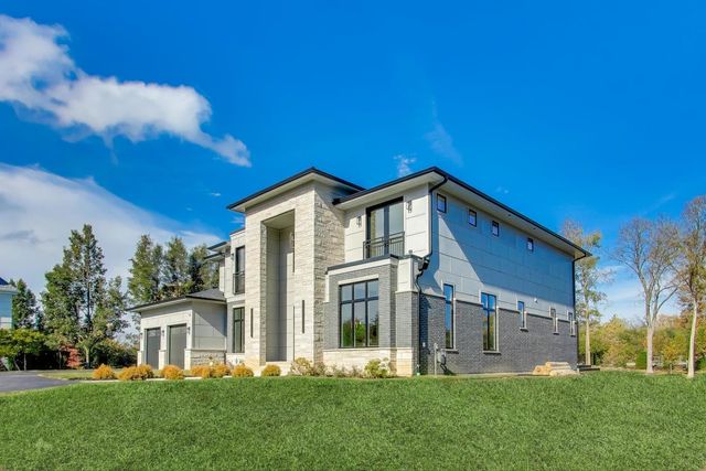 1839 Shelley Court, Highland Park, IL 60035