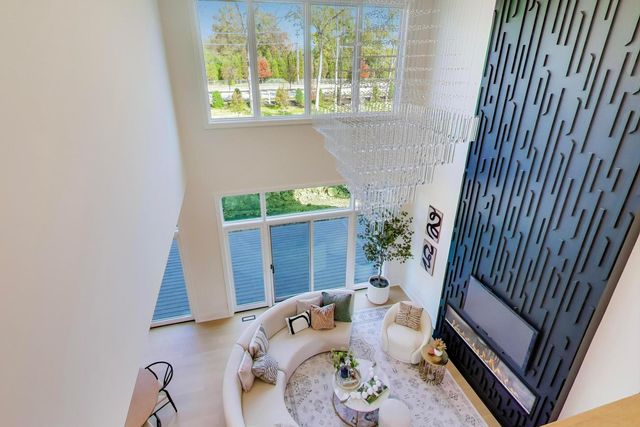 1839 Shelley Court, Highland Park, IL 60035