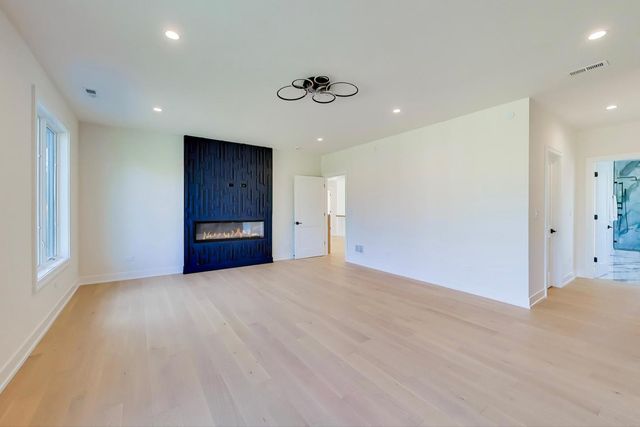 1839 Shelley Court, Highland Park, IL 60035