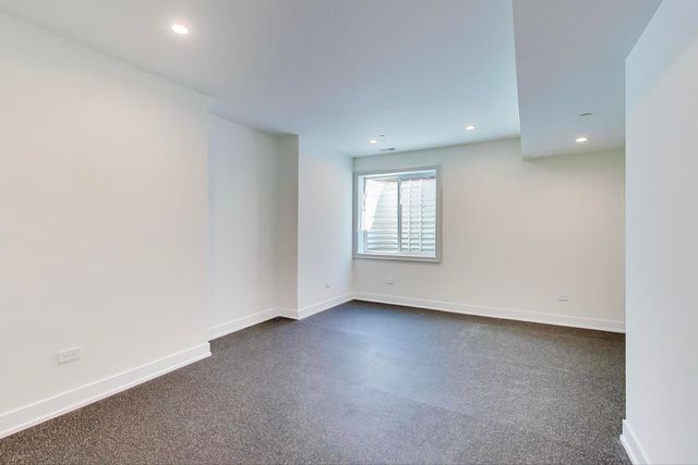 1839 Shelley Court, Highland Park, IL 60035