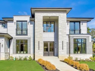 1839 Shelley Court, Highland Park, IL 60035