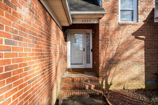 4203 Hunting Meadow Road, Greensboro, NC 27406