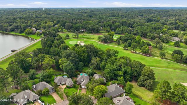 413 Eastpointe Cove, Madison, MS 39110