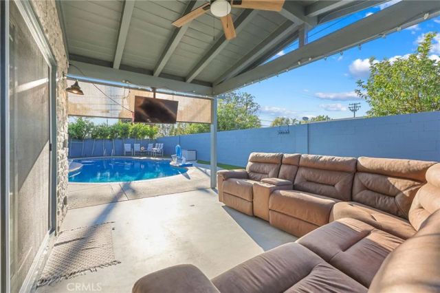 2807 E Alden, Anaheim, CA 92806