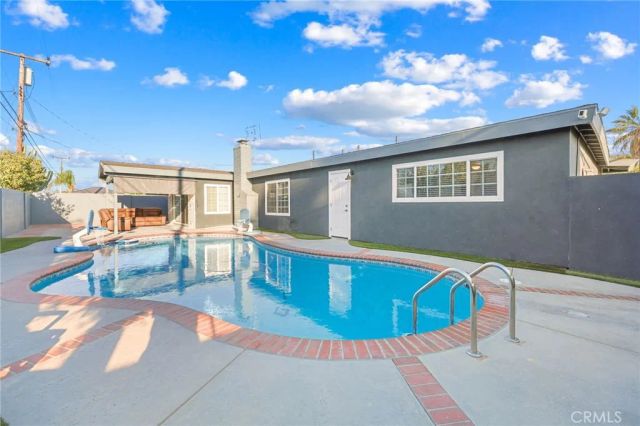 2807 E Alden, Anaheim, CA 92806