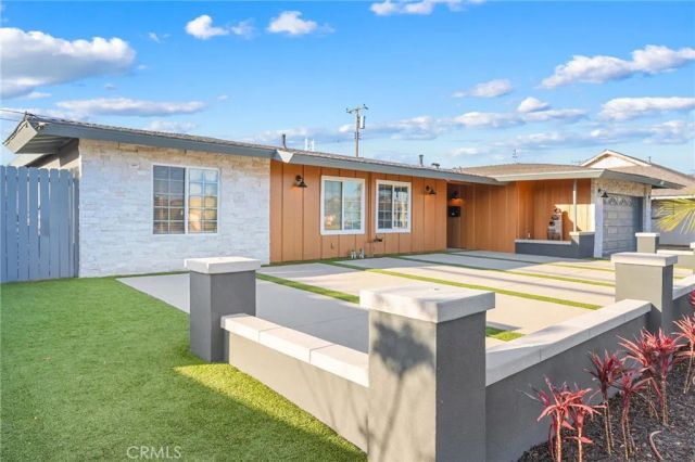 2807 E Alden, Anaheim, CA 92806