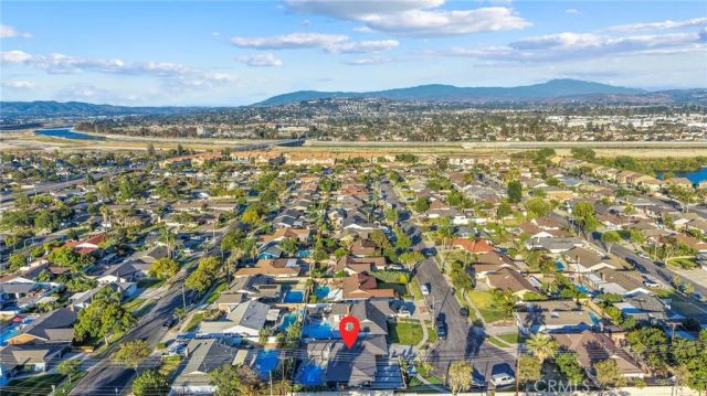 2807 E Alden, Anaheim, CA 92806