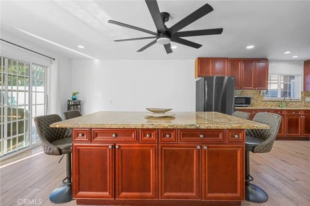2807 E Alden, Anaheim, CA 92806