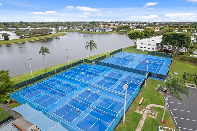 15449 Lakes Of Delray Boulevard 102, Delray Beach, FL 33484