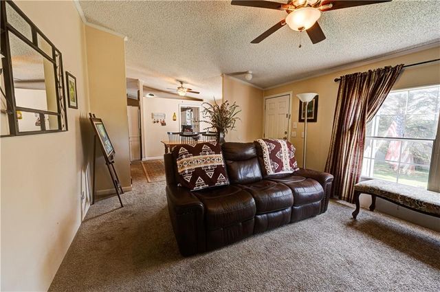 5734 Fairmount SE Highway, Calhoun, GA 30701