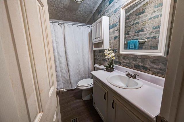 5734 Fairmount SE Highway, Calhoun, GA 30701