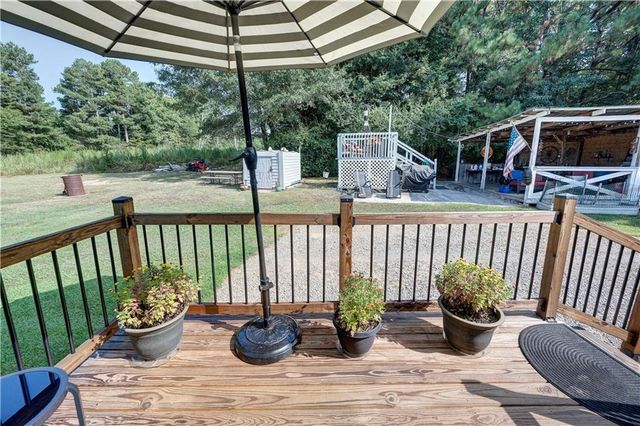 5734 Fairmount SE Highway, Calhoun, GA 30701