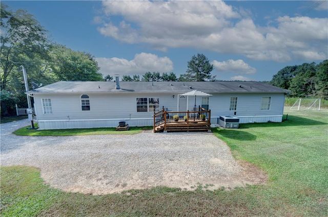 5734 Fairmount SE Highway, Calhoun, GA 30701