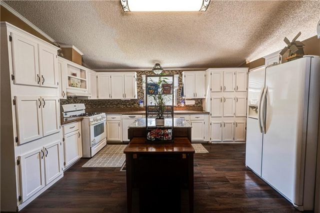 5734 Fairmount SE Highway, Calhoun, GA 30701