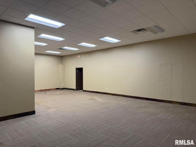 3101 11TH Street, Rock Island, IL 61201