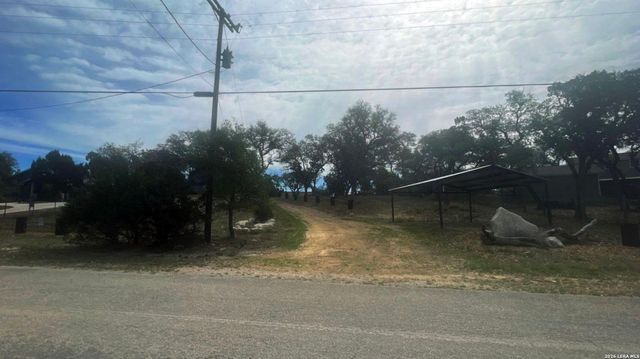1603 Cattail, Canyon Lake, TX 78133